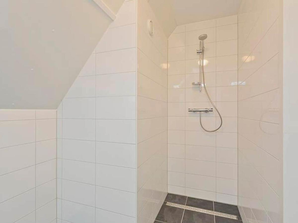 Holiday Home In Scherpenisse With Bubble Bath Dış mekan fotoğraf